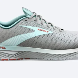 Brooks Revel 6