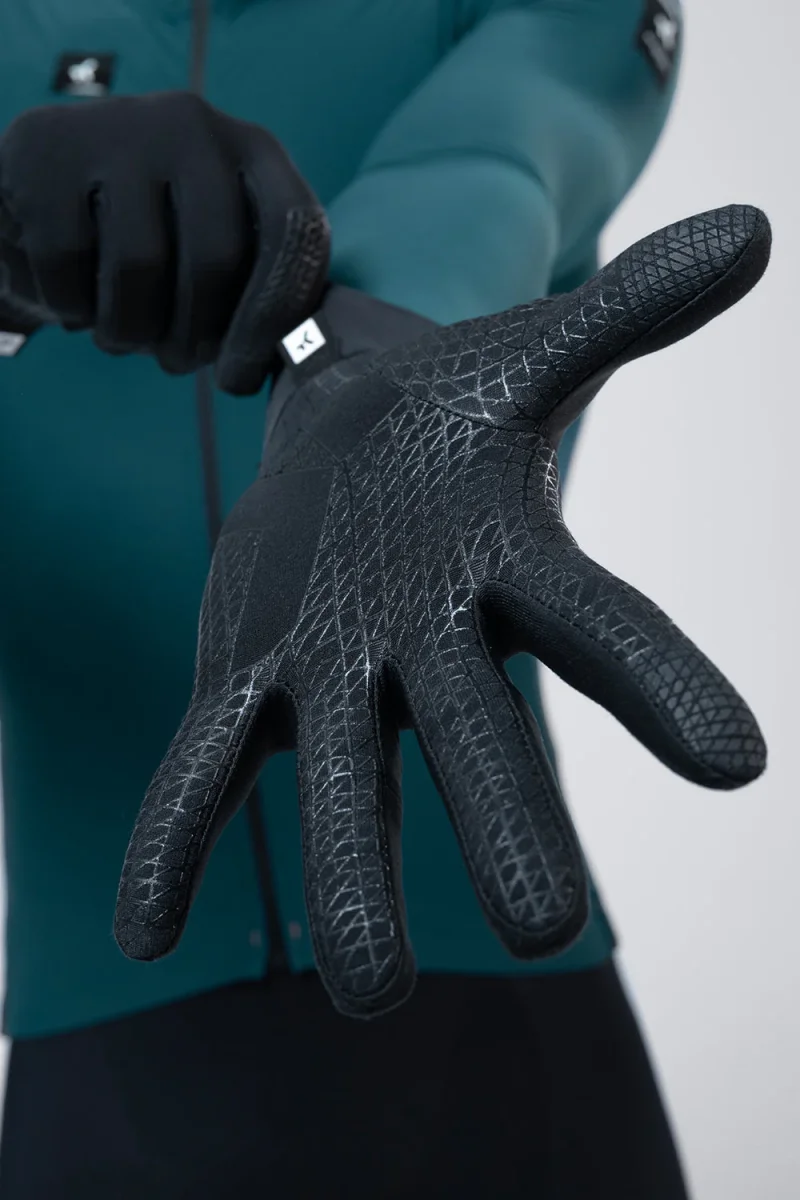 GUANTES FINDER 2.0 UNISEX TRUE BLACK - Imagen 5
